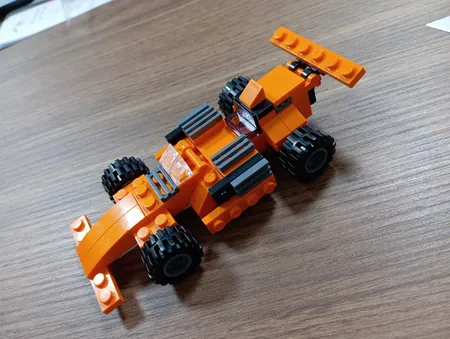 ساختنی بی تی مدل ماشین های نظامی کد 7070