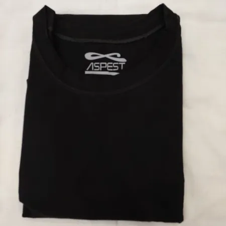 تی شرت آستین کوتاه مردانه اسپست مدل ASP-XSH-TBLK