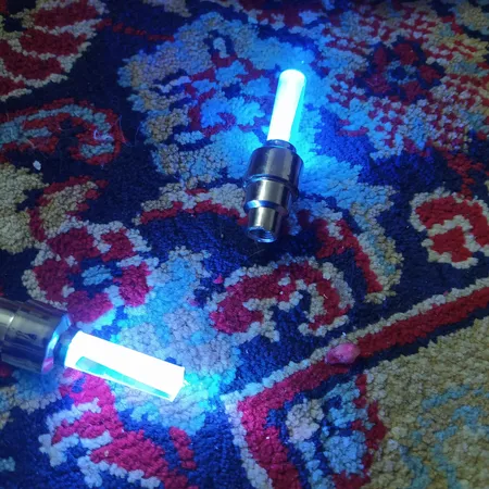 چراغ چرخ دوچرخه آیرون من مدل Rb20 بسته 2 عددی