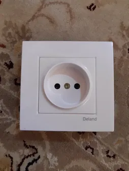 پریز برق محافظ دار دلند مدل آسا