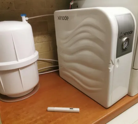 دستگاه تصفیه کننده آب زینود مدل کیسی CX107-WMM مجهز به مانومتر