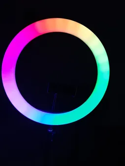 رینگ لایت مدل MJ33-RGB