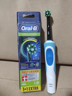 سری یدک مسواک برقی اورال-بی مدل Cross action بسته 4 عددی