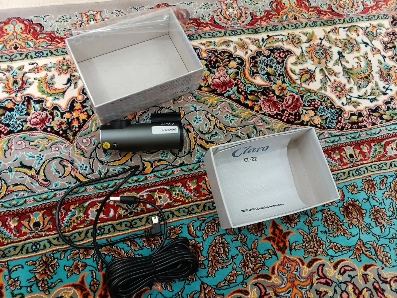 دوربین ثبت وقایع خودرو کلارو مدل CL-22