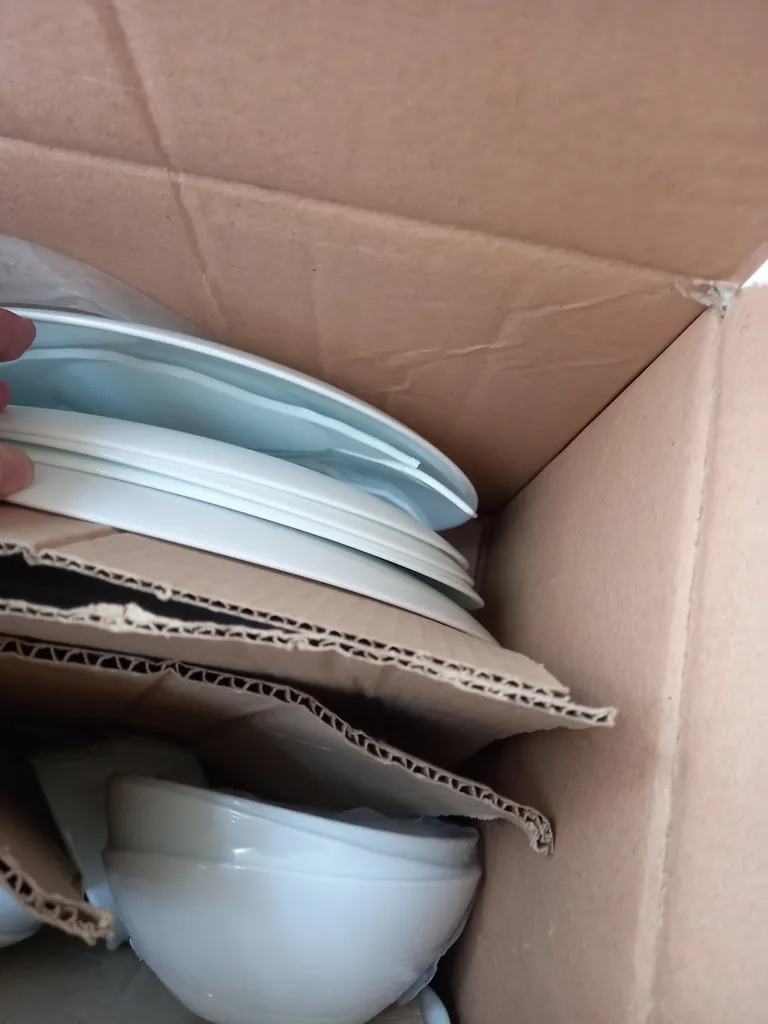 سرویس غذاخوری 25 پارچه دینو مدل کلاسیک ورژن 1