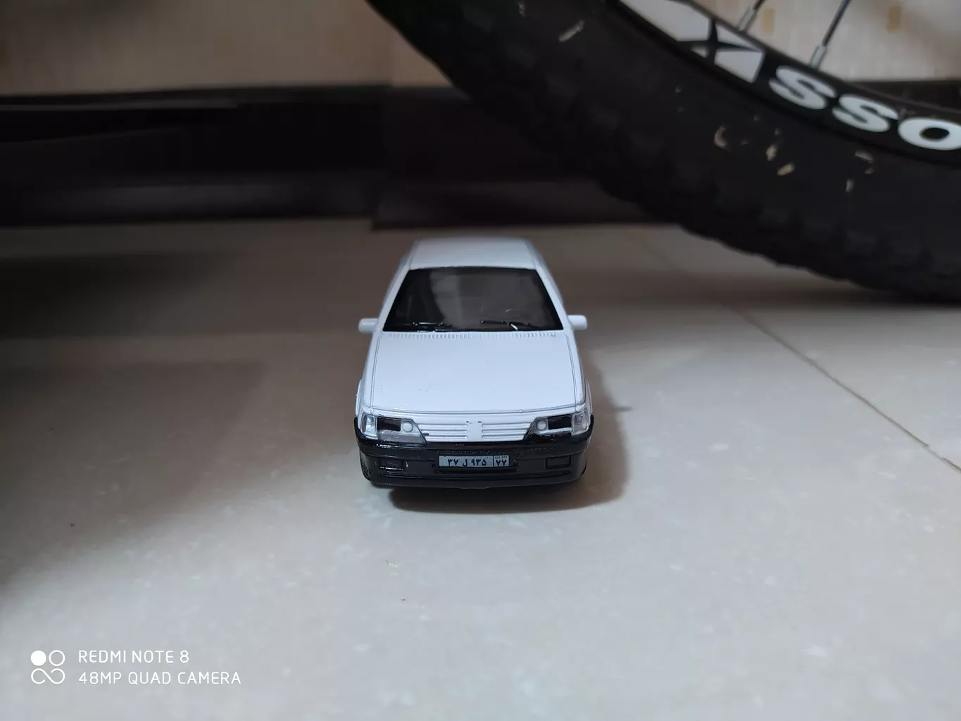 ماشین بازی مدل Peugeot 405