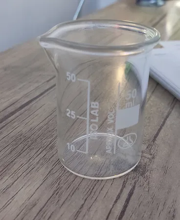 بشر آزمایشگاه مدل beaker ظرفیت 50 میلی لیتر