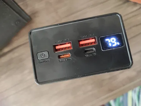 پاوربانک 22.5 وات اکسیژن مدل OX-60 ظرفیت 30000 میلی‌آمپر ساعت