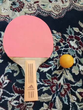 راکت پینگ پنگ مدل فروردین به همراه توپ