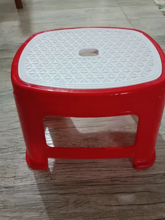 چهارپایه حمام مدل fg67890