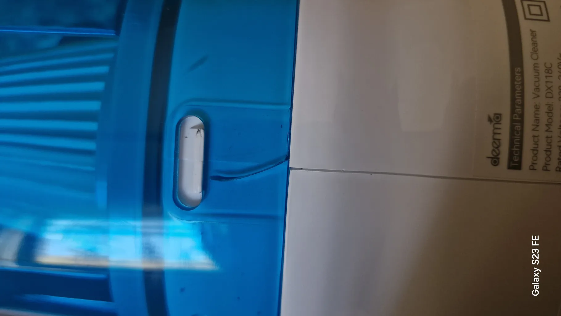 جاروبرقی درما مدل DX118C