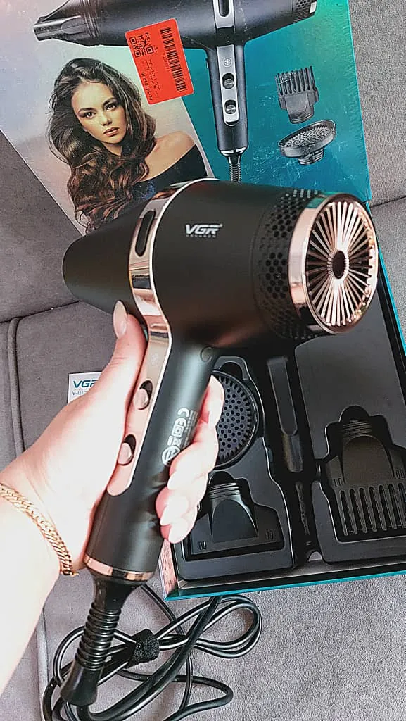 سشوار حرفه‌ای وی جی ار مدل V-451