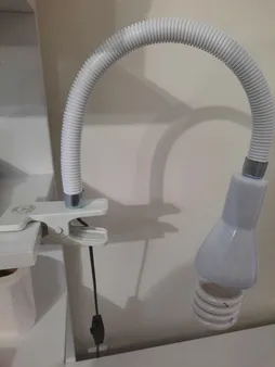 چراغ مطالعه صنایع‌ کریم‌ زاده مدل گیره ای کد CL-115