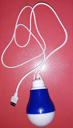 چراغ قوه آویز مدل 5W