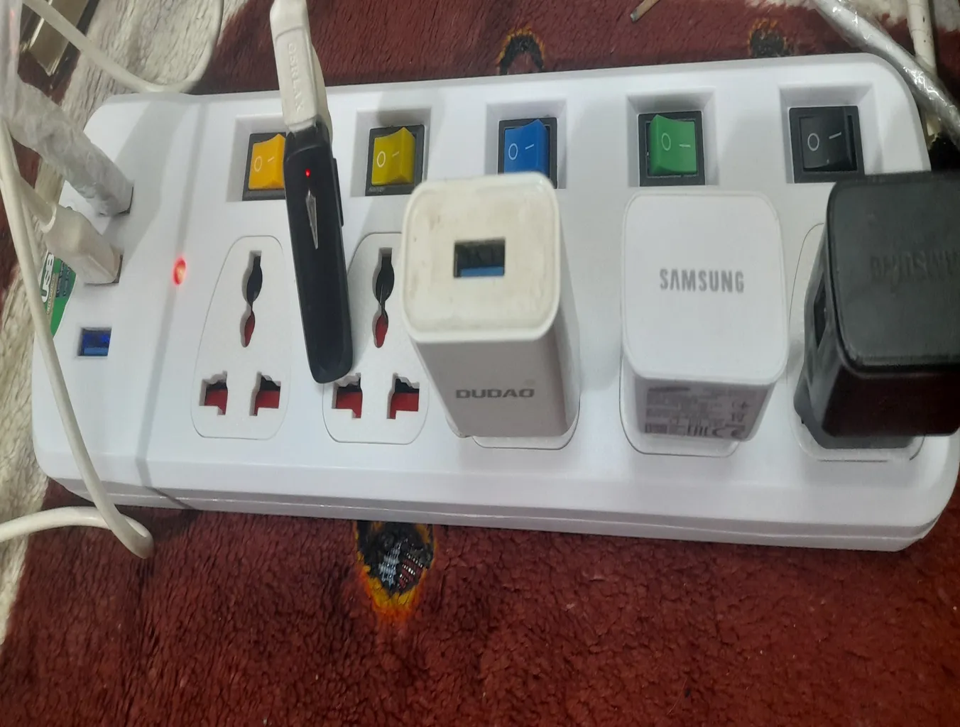 چندراهی برق مدل BEST-3USB