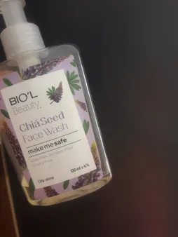 ژل شستشو صورت بیول مدل chia seed حجم 130 میلی لیتر