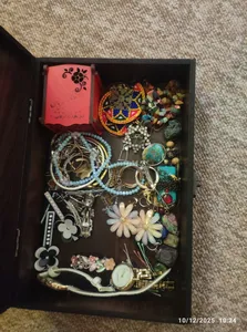 تجریه خرید جعبه هدیه مدل جان و جهان