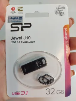 فلش مموری Silicon Power مدل Jewel J10 ظرفیت 32 گیگابایت