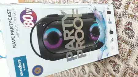 اسپیکر بلوتوثی انکر مدل Rave PartyCast A3390