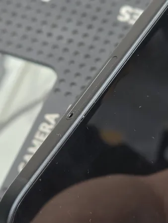 گوشی موبایل اپل مدل iPhone 16 CH دو سیم کارت ظرفیت 256 گیگابایت و رم 8 گیگابایت