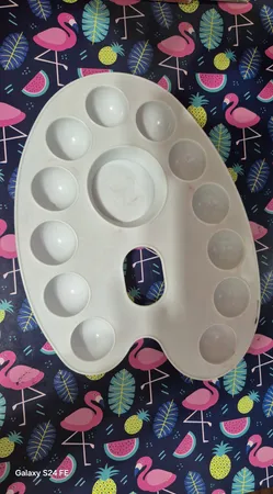 پالت رنگ مدل تخم مرغی کد 9535