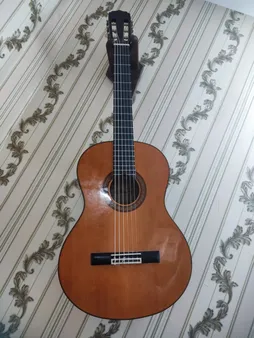 پایه گیتار مدل اکتاو کد 02