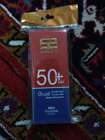 کرم ژل ضدآفتاب ساین اسکین مدل Invsible M، حجم 50 میلی‌لیتر