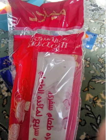 سفره یکبار مصرف طرح گل دار 03 رول 50 متری بسته 2 عددی