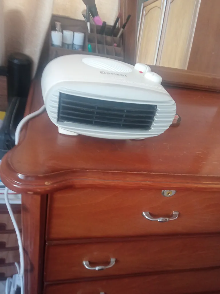 بخاری برقی کنزل مدل KH-1201