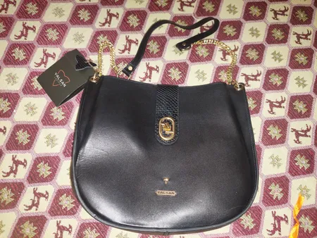 کیف رودوشی زنانه چرم یلسان مدل لنا کد MRV-101-msk