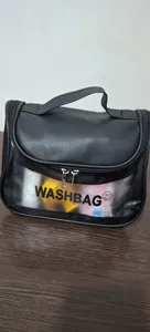 تجریه خرید کیف لوازم آرایش زنانه واش بگ طرح چمدان ضد آب مدل BUYOT-149