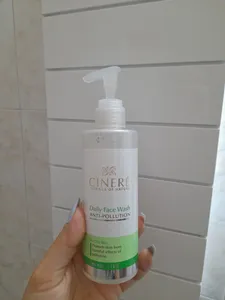 تجریه خرید ژل شست‌و‌شوی صورت سینره مدل Oily Skin حجم 200 میلی‌لیتر