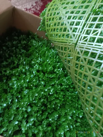 دیوارپوش مدل دیوار سبز مصنوعی گل پونه، بسته 16 عددی