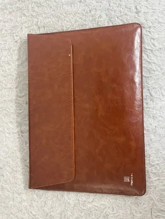 کاور لپ تاپ پِروین مدل Z1-LA مناسب برای مک بوک 13 اینچی به همراه کیف لوازم جانبی