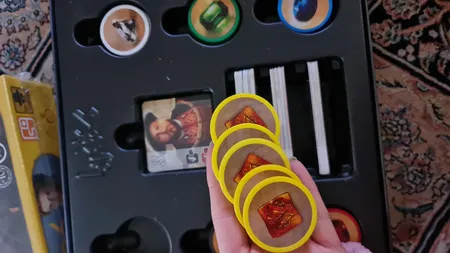 بازی فکری فکرانه مدل کهربا