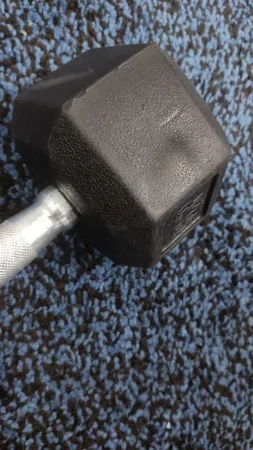 دمبل بدنسازی مدل شش‌ضلعی وزن 10 کیلوگرمی بسته دو عددی