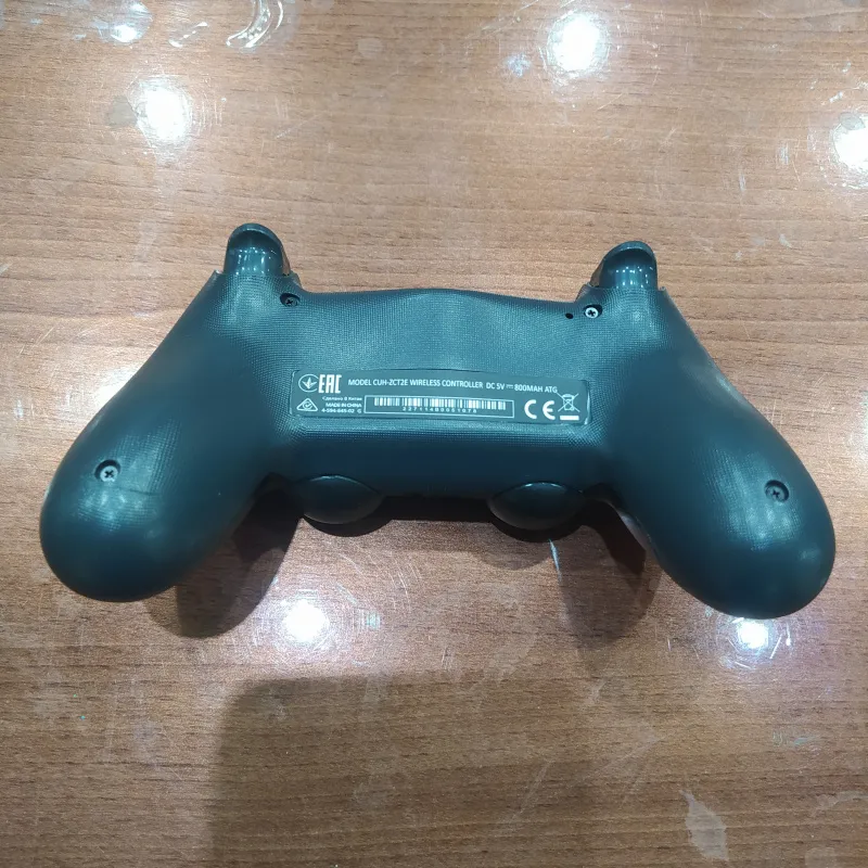 دسته بازی پلی استیشن 4 مدل QY