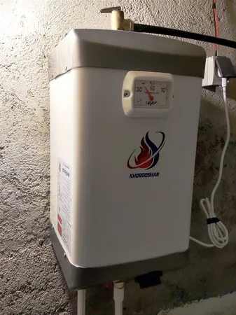 آبگرمکن برقی خروشان اصفهان مدل IBP15-1