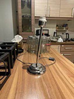 آباژور رومیزی مدل V014