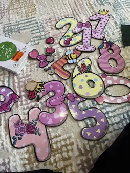 استیکر چوبی کودک باروچین مدل ماهگرد دخترونه کد 4231