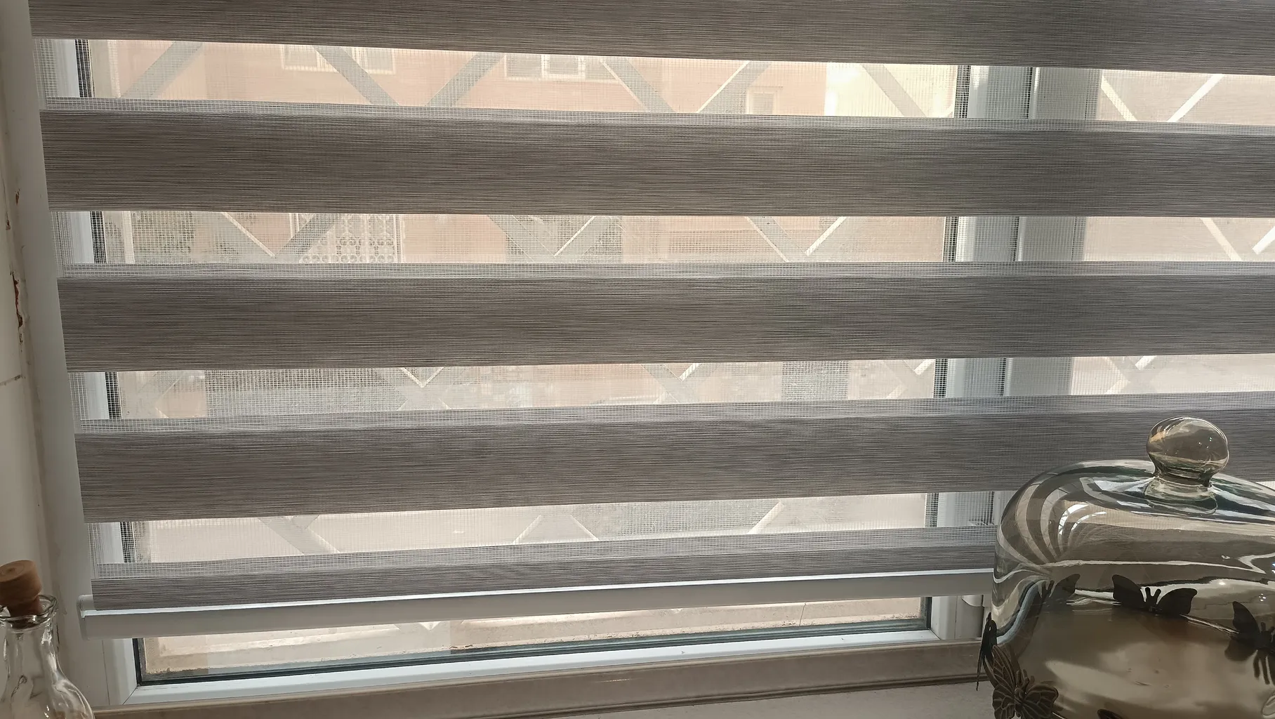 پرده زبرا مدل M102 سایز 200×180 سانتی متر