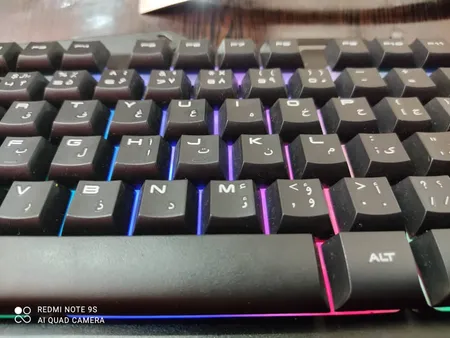 کیبورد گیمینگ تسکو مدل TK 8021L با حروف فارسی، سوییچ ممبران، Full-Size، نورپردازی RGB LED