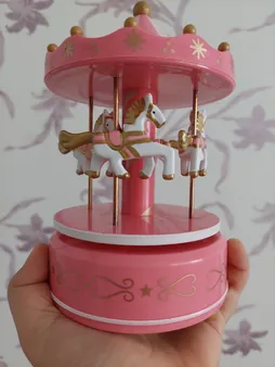 اسب موزیکال شیانچی طرح چرخ و فلک