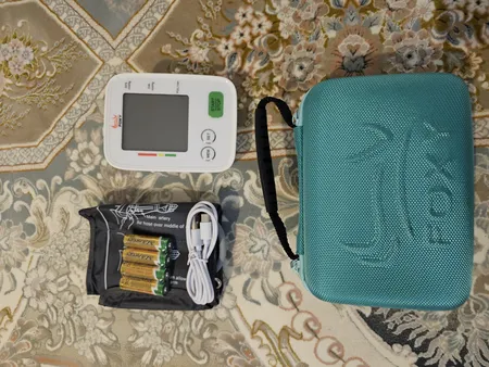 فشارسنج بازویی دیجیتال فوکسی مدل ECCO به همراه پاوربانک فوکسی