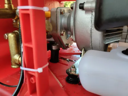 سمپاش موتوری مدل FST کد 768 گنجایش 25 لیتر