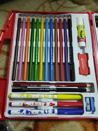 کیف نقاشی 48 تکه آریا مدل Briefcase