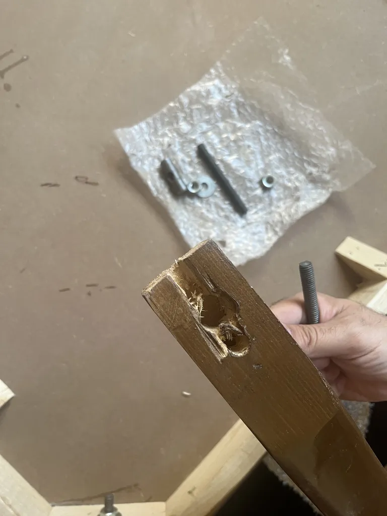 میز و صندلی ناهارخوری 6 نفره مدل چستر 003