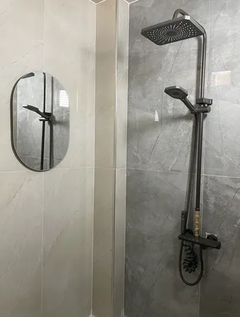 آیینه سرویس بهداشتی آزالیا مدل بیضی کد FB4060