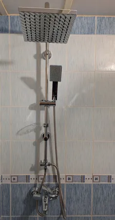 دوش حمام ریکان مدل یونیورست قهرمان کد Cr