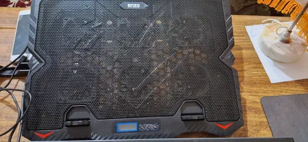 پایه خنک کننده  لپ تاپ انزو مدل LF-661